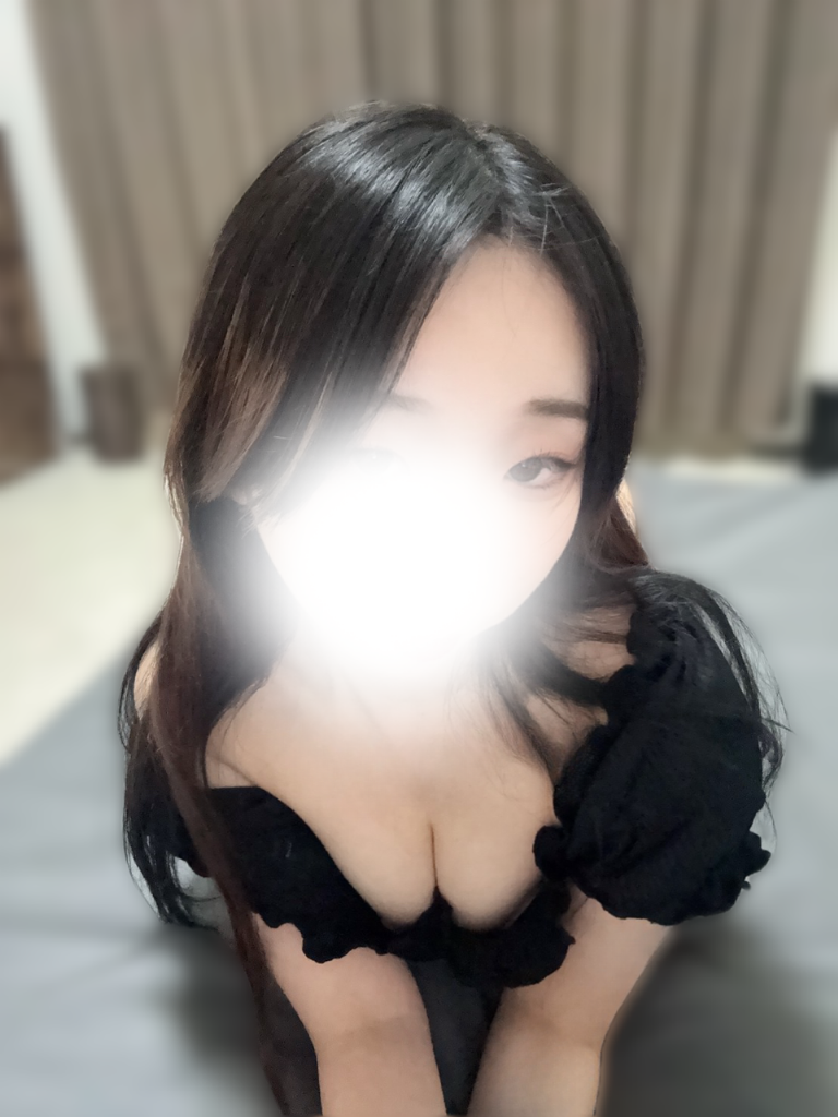 千歳あいら