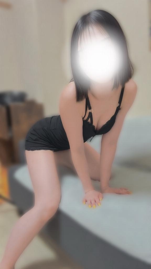 月海ゆに