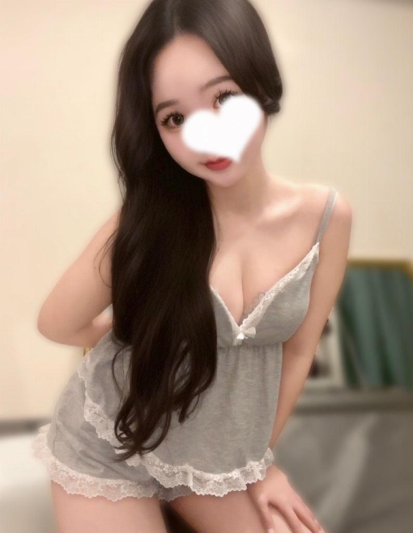 蓮水ゆゆ